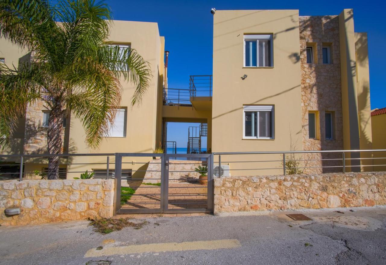 Blue Villas Agia Marina Exteriör bild