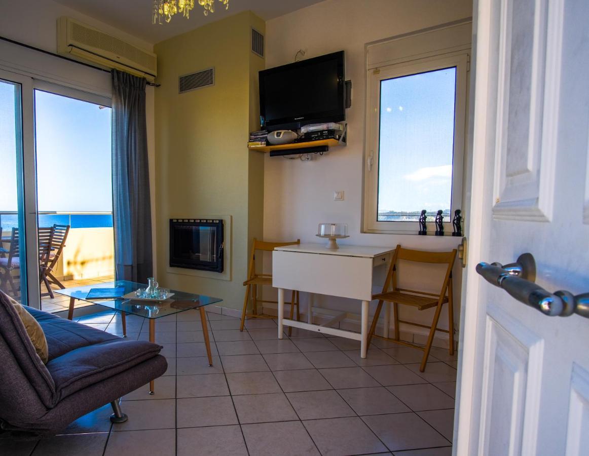 Blue Villas Agia Marina Exteriör bild