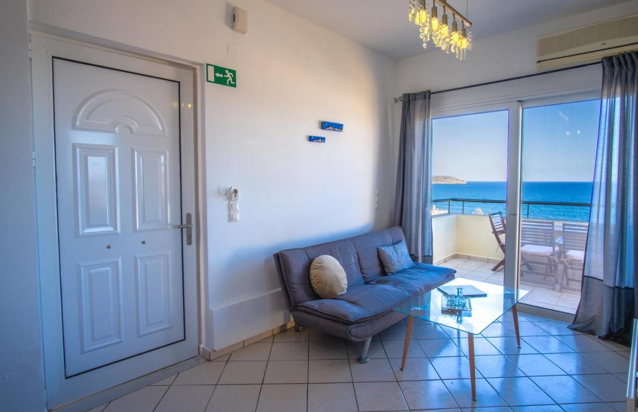 Blue Villas Agia Marina Exteriör bild